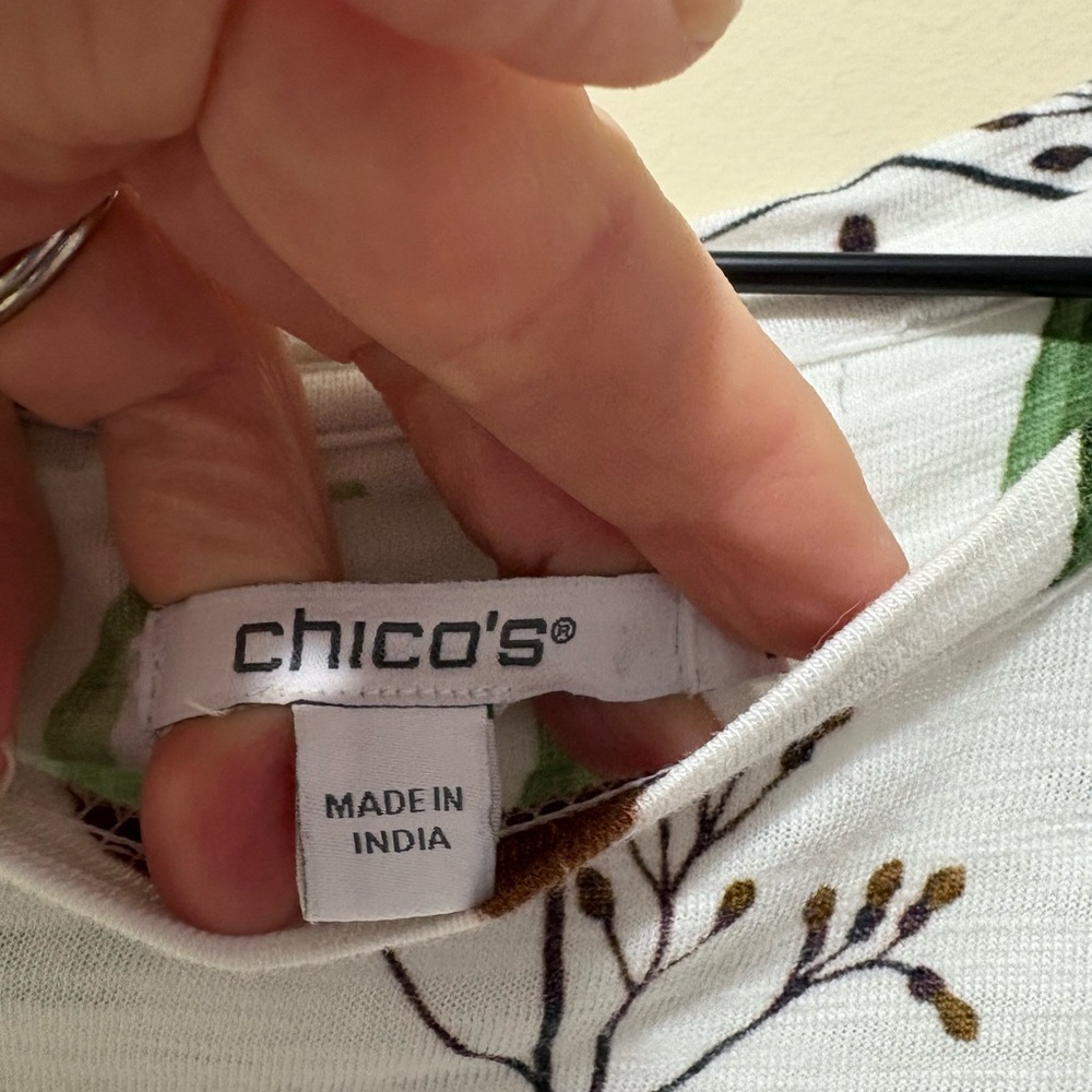 Chicos Women’s Floral Top - Picture 4 of 5